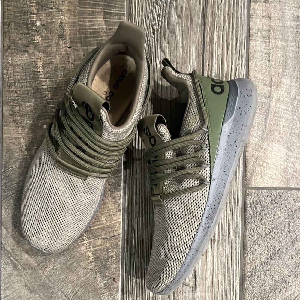 Adidas cloud foam Green and Black Sneakers for Everyday Comfort